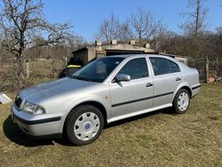 Silber Gebraucht 1999 Skoda Octavia Limousine | 2.490 € (Teuer)