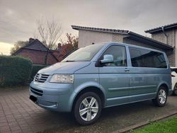 Blau Gebraucht 2008 VW T5 Van | 11.500 € (Fairer Preis)