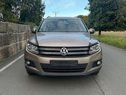 Braun Gebraucht 2012 VW Tiguan SUV | 6.500 € (Guter Preis)