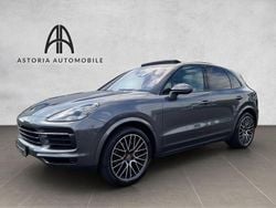 Schwarz le Gebraucht 2022 Porsche Cayenne Chrono SUV | 69.990 € (Superpreis)