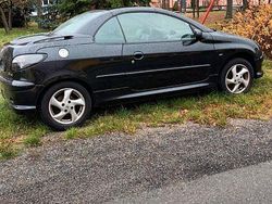 Schwarz Gebraucht 2004 Peugeot 206 CC Filou Cabrio | 800 € (Guter Preis)