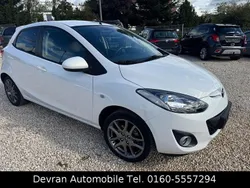 Weiß Gebraucht 2012 Mazda 2 Edition Kleinwagen | 4.999 € (Fairer Preis)