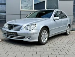 Silber Gebraucht 2006 Mercedes C180 Elegance Limousine | 4.990 € (Fairer Preis)