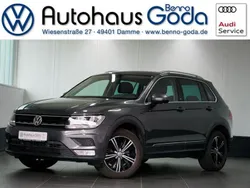 Indiumgrau (metallic) Gebraucht 2017 VW Tiguan Sound SUV | 19.950 € (Guter Preis)