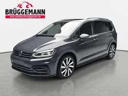 Grau Gebraucht 2024 VW Touran Highline Van / Kleinbus | 38.890 € (Teuer)