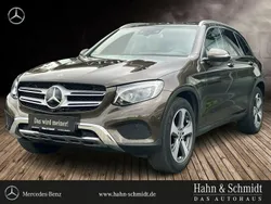 Citrinbraun Gebraucht 2017 Mercedes GLC250 Exclusive SUV | 29.490 € (Fairer Preis)