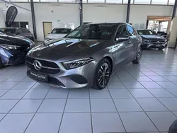 Grau Gebraucht 2024 Mercedes A180 Progressive Limousine | 27.390 € (Guter Preis)
