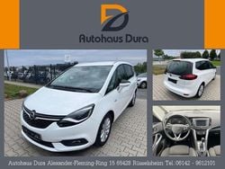 Weiß Gebraucht 2019 Opel Zafira Business Innovation Van / Kleinbus | 15.850 € (Fairer Preis)