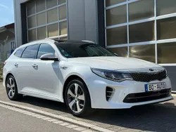 Snow white perleffekt Gebraucht 2018 Kia Optima 3 Kombi | 17.900 € (Fairer Preis)
