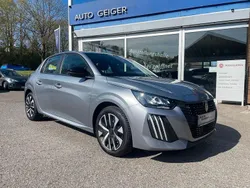 Grau Gebraucht 2024 Peugeot 208 Active Kleinwagen | 15.490 € (Fairer Preis)
