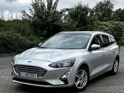 Silber Gebraucht 2021 Ford Focus Kombi | 12.600 € (Guter Preis)