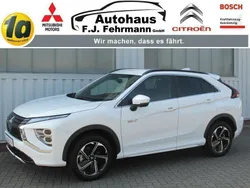 Weiss Gebraucht 2024 Mitsubishi Eclipse Cross Select SUV | 27.890 € (Fairer Preis)