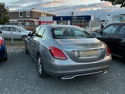 Grau Gebraucht 2015 Mercedes C220 Limousine | 19.999 € (Teuer)