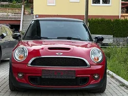 Rot Gebraucht 2011 Mini Cooper S Coupé Coupé | 3.900 € (Superpreis)