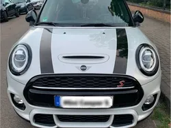 Grau Gebraucht 2019 Mini Cooper S Kleinwagen | 23.950 € (Teuer)