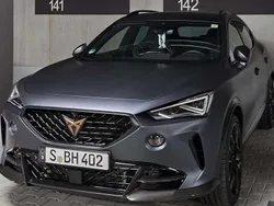 Grau Gebraucht 2023 Cupra Formentor VZ SUV | 42.500 € (Fairer Preis)