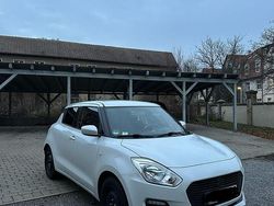 Weiß Gebraucht 2020 Suzuki Swift Comfort Limousine | 10.500 € (Fairer Preis)
