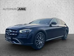 Cavansitblau metalliclack Gebraucht 2021 Mercedes E220 Kombi | 35.990 € (Etwas zu teuer)