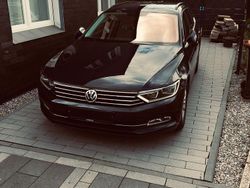 Gebraucht 2016 VW Passat Comfortline Kombi | 12.000 € (Teuer)