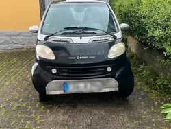 Schwarz Gebraucht 2001 Smart ForTwo Coupé Kleinwagen | 800 €