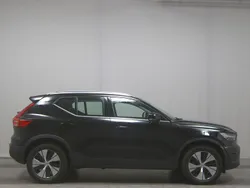 Blacksolid Gebraucht 2021 Volvo XC40 Inscription SUV | 22.280 €