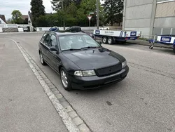 Schwarz Gebraucht 1996 Audi A4 Kombi | 2.400 € (Fairer Preis)