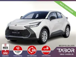 Platinumweiß perleffekt Neu 2025 Toyota C-HR Comfort SUV | 27.388 € (Superpreis)