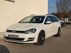 Weiß Gebraucht 2014 VW Golf VII Highline Kombi | 8.800 € (Guter Preis)