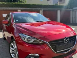 Rot Gebraucht 2014 Mazda 3 Sports-Line Limousine | 7.999 € (Fairer Preis)