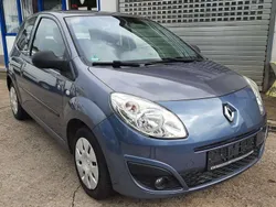 Grau Gebraucht 2008 Renault Twingo Kleinwagen | 2.900 € (Etwas zu teuer)
