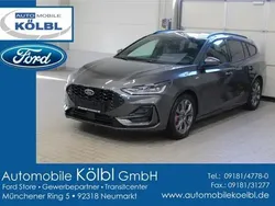 Grau Neu 2024 Ford Focus ST-Line X Limousine | 26.980 € (Guter Preis)