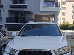 Weiß Gebraucht 2013 Chevrolet Captiva SUV | 8.900 €