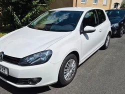 Weiß Gebraucht 2009 VW Golf VI Limousine | 3.000 € (Guter Preis)