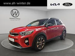 Rot Gebraucht 2019 Kia Stonic Spirit SUV | 12.999 € (Guter Preis)