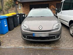 Grau Gebraucht 2008 Renault Laguna III Kombi | 3.500 € (Teuer)