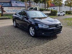 Schwarz Gebraucht 2011 VW Jetta Comfortline Limousine | 3.350 € (Superpreis)