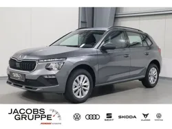 Graphitgrau Neu 2025 Skoda Kamiq Selection SUV | 29.995 €