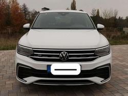 Weiß Gebraucht 2023 VW Tiguan R-line SUV | 34.800 € (Guter Preis)