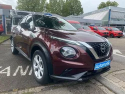 Dark red (metallic) Gebraucht 2020 Nissan Juke N-Connecta SUV | 16.690 € (Fairer Preis)
