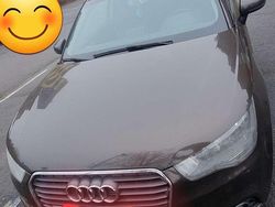 Braun Gebraucht 2010 Audi A1 Attraction Limousine | 3.000 € (Fairer Preis)