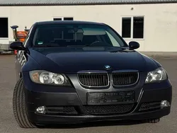 Grau Gebraucht 2007 BMW 320 Limousine | 2.400 € (Guter Preis)