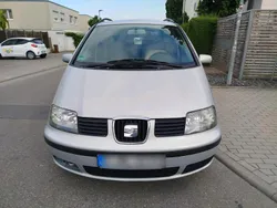 Silber Gebraucht 2001 Seat Alhambra Van / Kleinbus | 750 €
