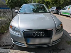 Silber Gebraucht 2006 Audi A4 Limousine | 6.300 € (Etwas zu teuer)