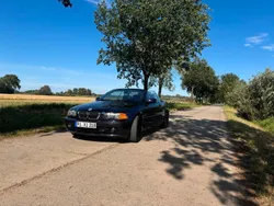 Blau Gebraucht 2001 BMW 318 Cabriolet Cabrio | 3.000 €