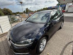 Schwarz Gebraucht 2017 VW Golf VII Comfortline Kombi | 8.000 € (Guter Preis)