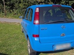 Blau Gebraucht 2004 Opel Meriva Van / Kleinbus | 1.000 € (Guter Preis)