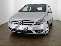 Silber Gebraucht 2013 Mercedes B180 Van / Kleinbus | 11.790 € (Guter Preis)