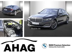 Grau Gebraucht 2022 BMW 745e Limousine | 57.840 € (Guter Preis)