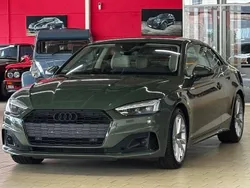 Distriktgrün (metallic) Gebraucht 2021 Audi A5 Advanced Plus Coupé | 30.850 € (Fairer Preis)