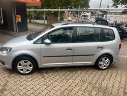 Silber Gebraucht 2011 VW Touran Van / Kleinbus | 6.650 €